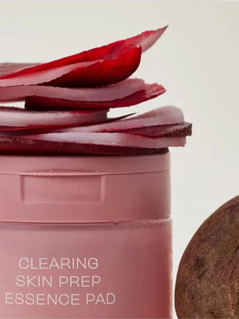 House of Hur Viral Exfoliating Essence Pads — AHA/BHA/PHA + 80% Red Beet